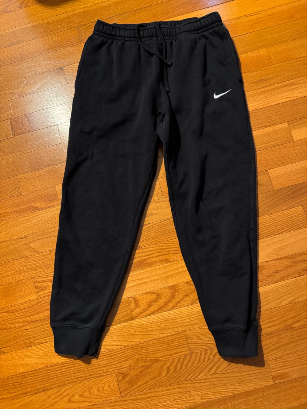 Nike Men’s Black Fleece Jogger Sweatpants